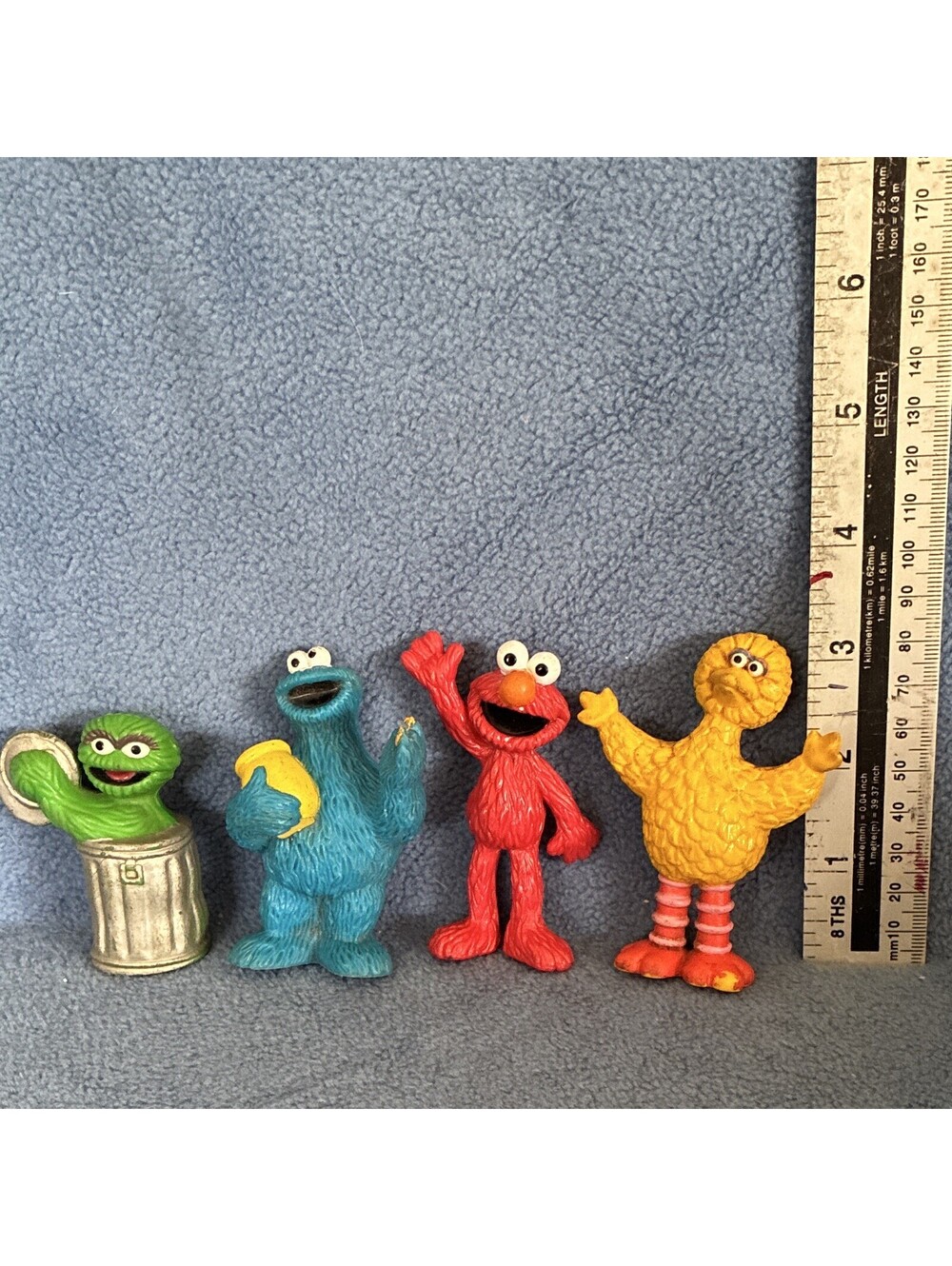 Sesame Street Mini Figure Set Oscar Cookie Monster Elmo Big Bird Plastic
